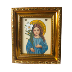 Maica la 3 ani in rama aurie